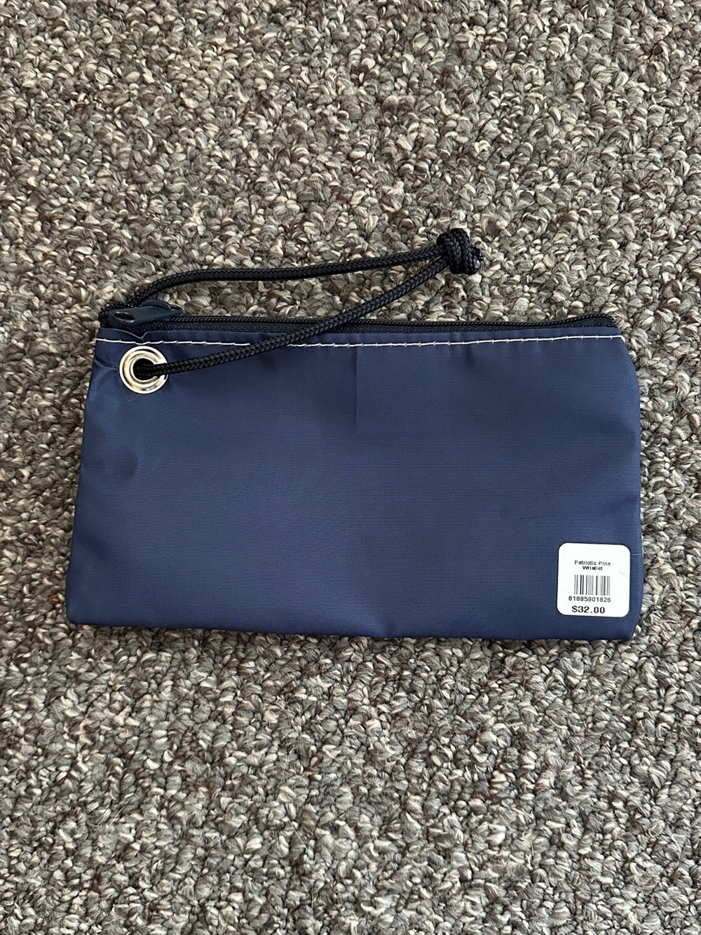 NWT Brand new, never used Sea Bags of Maine Patriotic Pine Wristlet Pouch - Picture 3 of 4